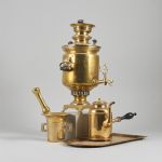 1325 3352 Samovar